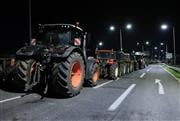 Μπλόκα αγροτών: Τα επόμενα βήματα μετά τα μέτρα του Μητσοτάκη και η πρόταση για απόβαση τρακτέρ στην Αθήνα