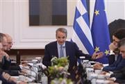 Μητσοτάκης: Θα πέσει περαιτέρω η τιμής της βενζίνης - 'Ελεγχοι στην αγορά για το«πάγωμα» των τιμών