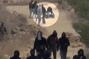 Εικόνες φρίκης στη Δυτική Όχθη: Ισραηλινοί έποικοι ξυλοκόπησαν άγρια δημοσιογράφο της Washington Post