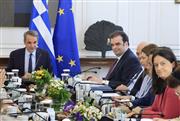 Με ποιο αφήγημα πάει στις κάλπες η ΝΔ - Πώς απαντάνε οι «γαλάζιοι» σε σενάρια μετεκλογικών συνεργασιών