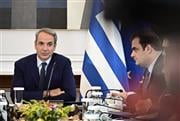 Τα... μηνύματα Μητσοτάκη σε υπουργούς και βουλευτές: Ποια «καμπανάκια» χτύπησε - Σε ποια συζήτηση βάζει «φρένο»