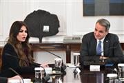 Οι πρώτες δηλώσεις κυβερνητικών στελεχών μετά την αποπομπή Γκιλφόιλ: Ποια μηνύματα εκπέμπουν - Τι λένε για την επόμενη ημέρα