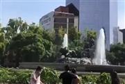 Συναγερμός στο Μεξικό μετά από σεισμό 7,4 Ρίχτερ - Η στιγμή που ταρακουνιούνται τα κτίρια