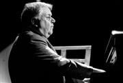 Τι απαντά ο Γιώργος Χατζιδάκις μετά τον σάλο: Δεν απαγόρευσα στον Μητσιά να τραγουδά τον «Γιάννη τον Φονιά»