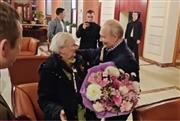Ήταν ο Πούτιν ή σωσίας του; Τι τον ρώτησε η 92χρονη πρώην δασκάλα του όταν τον συνάντησε για δείπνο