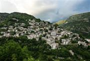 Συρράκο - Καλαρρύτες: Στα αγέρωχα Τζουμέρκα, άνθρωποι και φύση γράφουν ιστορίες αιώνων