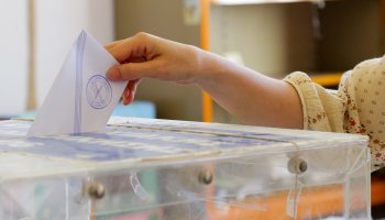 κάλπη, δημοσκόπηση