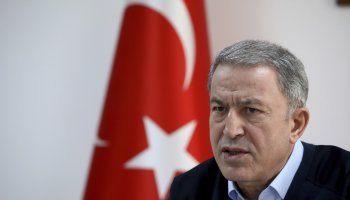 Χουλούσι Ακάρ