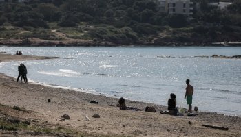 κορονοϊός, παραλία