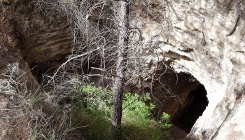 Τέσσερις νεκροί σε σπηλιά στο Λουτράκι