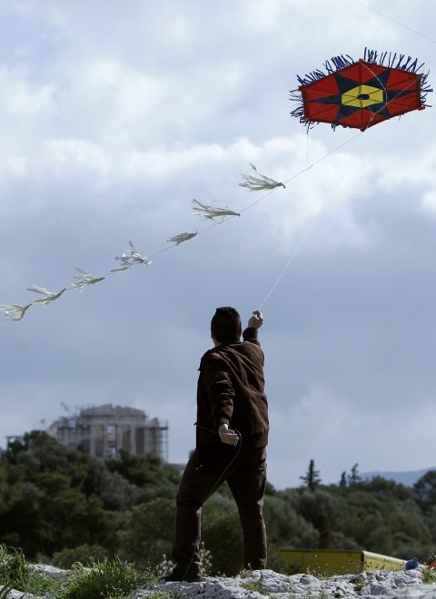 Lockdown: Κάτι δεν πάει καλά και δεν είναι μόνο ο ...